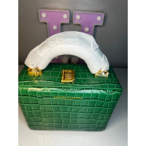 Brandon Blackwood Standard Kendrick Trunk in Forest Green Croc Embossed Leather - Picture 4 of 6